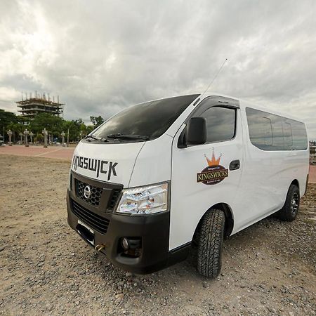 Kingswick Residences & Lodge Dumaguete City ภายนอก รูปภาพ