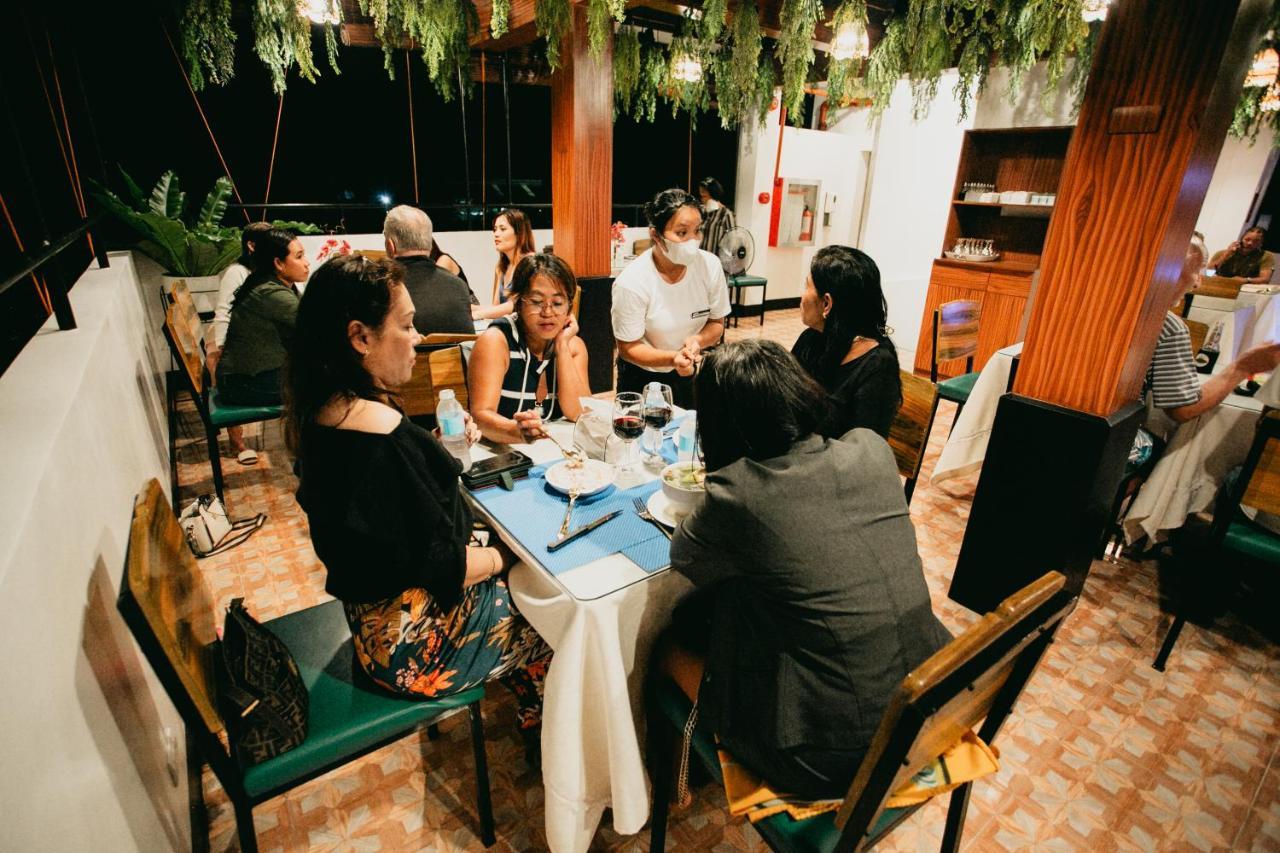 Kingswick Residences & Lodge Dumaguete City ภายนอก รูปภาพ