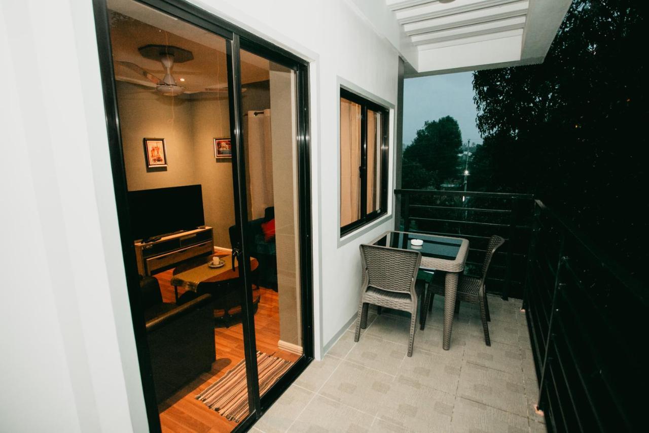 Kingswick Residences & Lodge Dumaguete City ภายนอก รูปภาพ