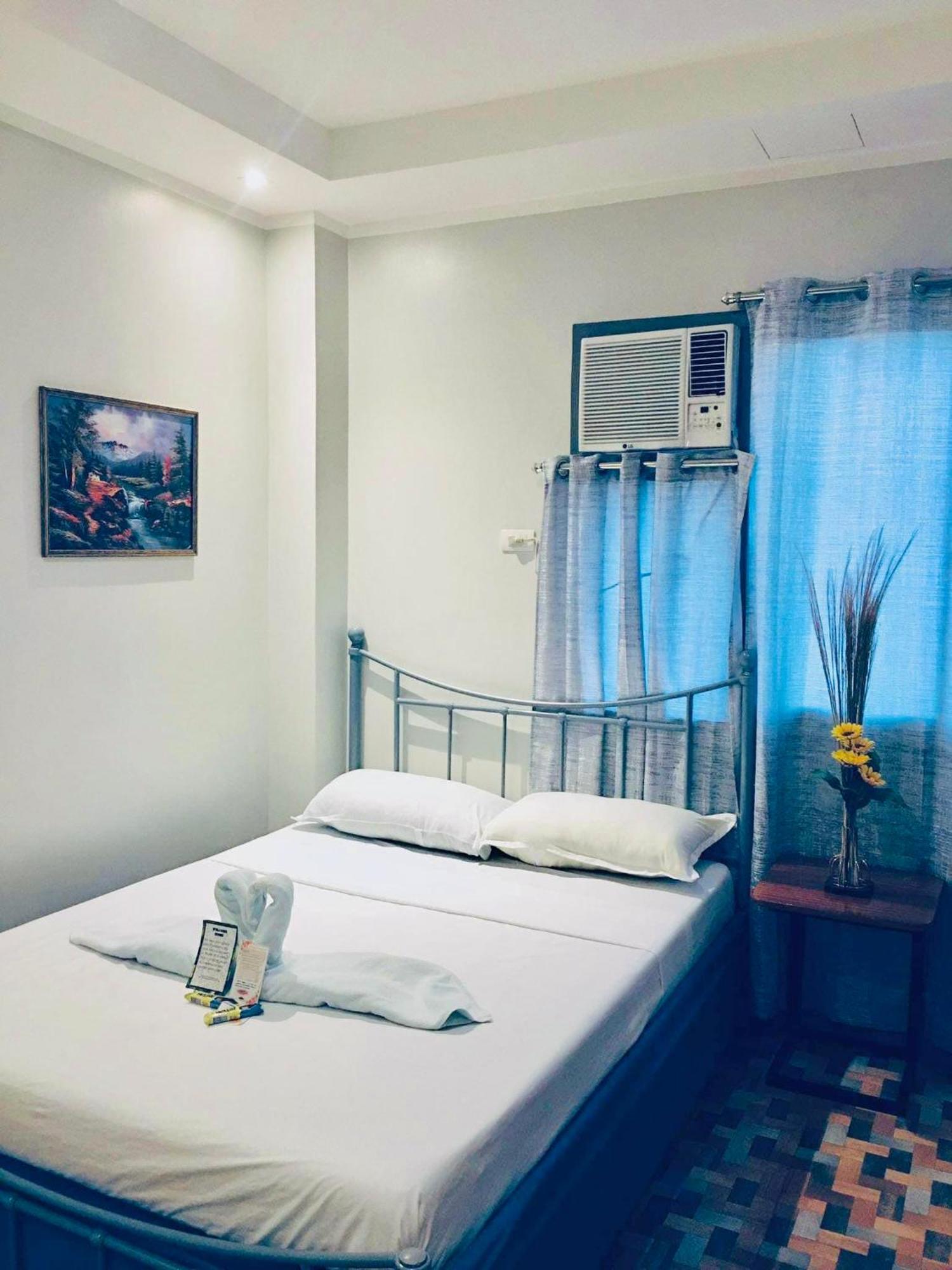 Kingswick Residences & Lodge Dumaguete City ภายนอก รูปภาพ