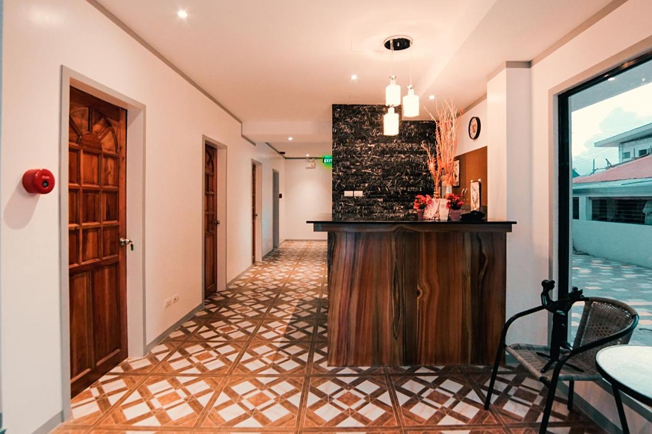 Kingswick Residences & Lodge Dumaguete City ภายนอก รูปภาพ