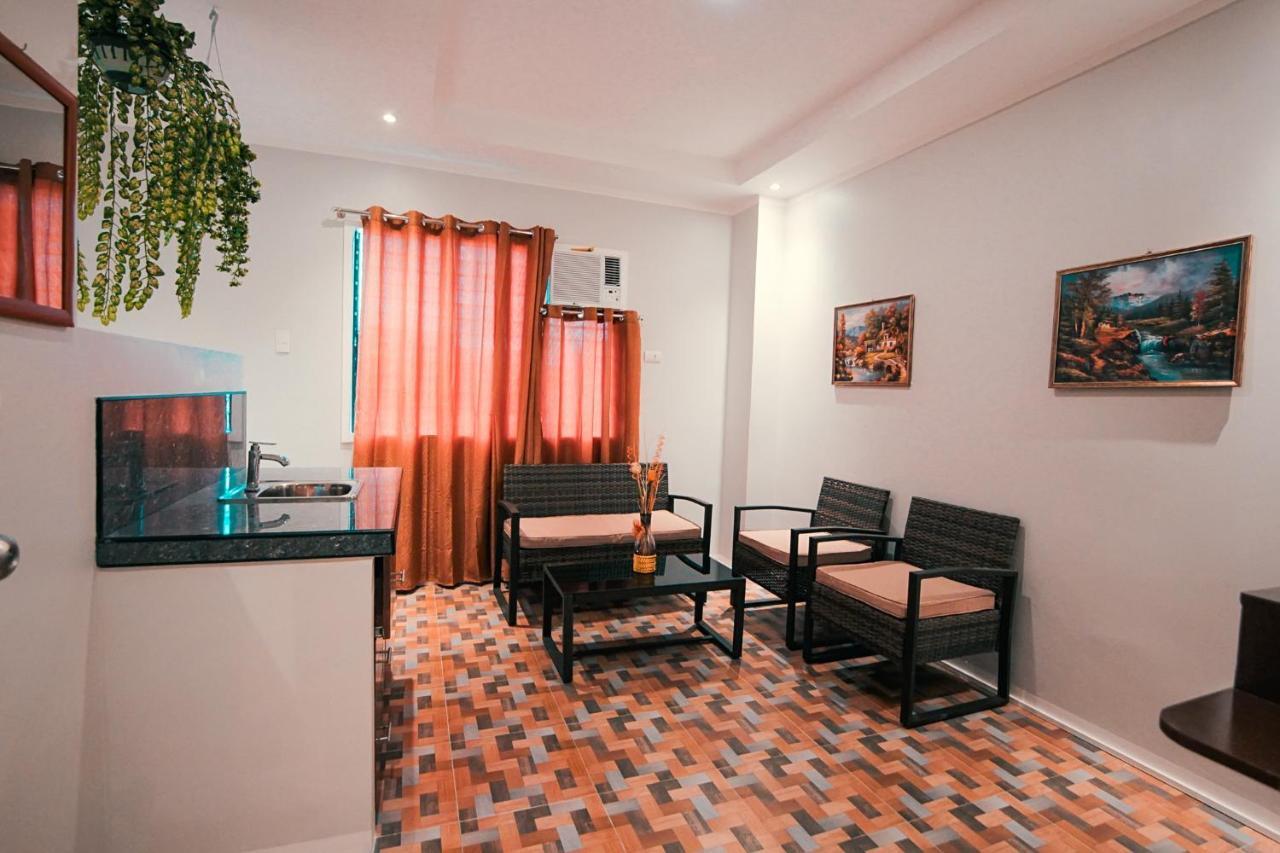 Kingswick Residences & Lodge Dumaguete City ภายนอก รูปภาพ