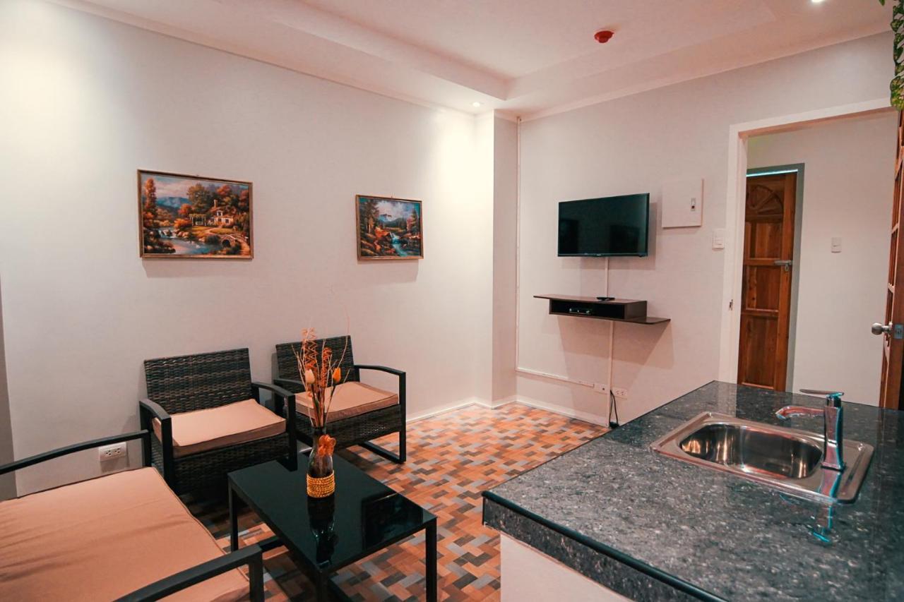Kingswick Residences & Lodge Dumaguete City ภายนอก รูปภาพ