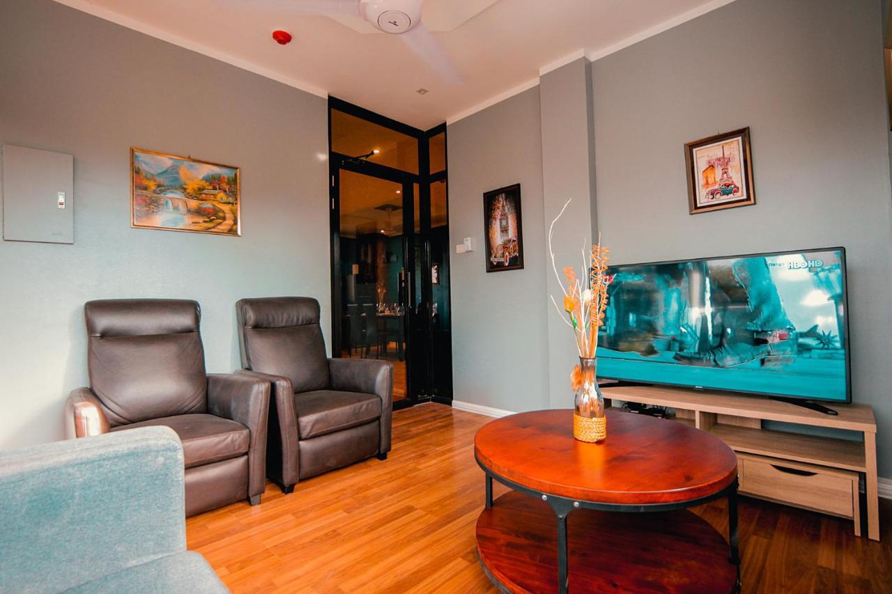 Kingswick Residences & Lodge Dumaguete City ภายนอก รูปภาพ