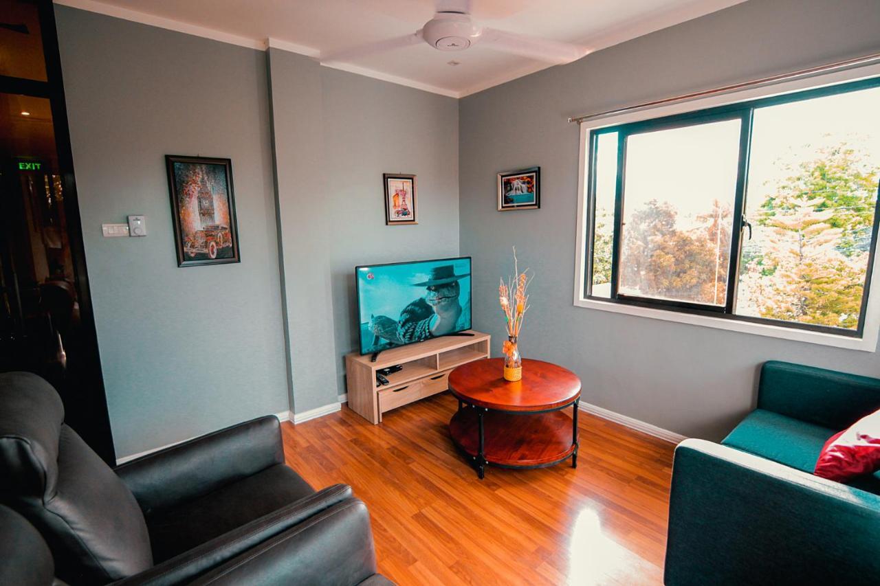 Kingswick Residences & Lodge Dumaguete City ภายนอก รูปภาพ